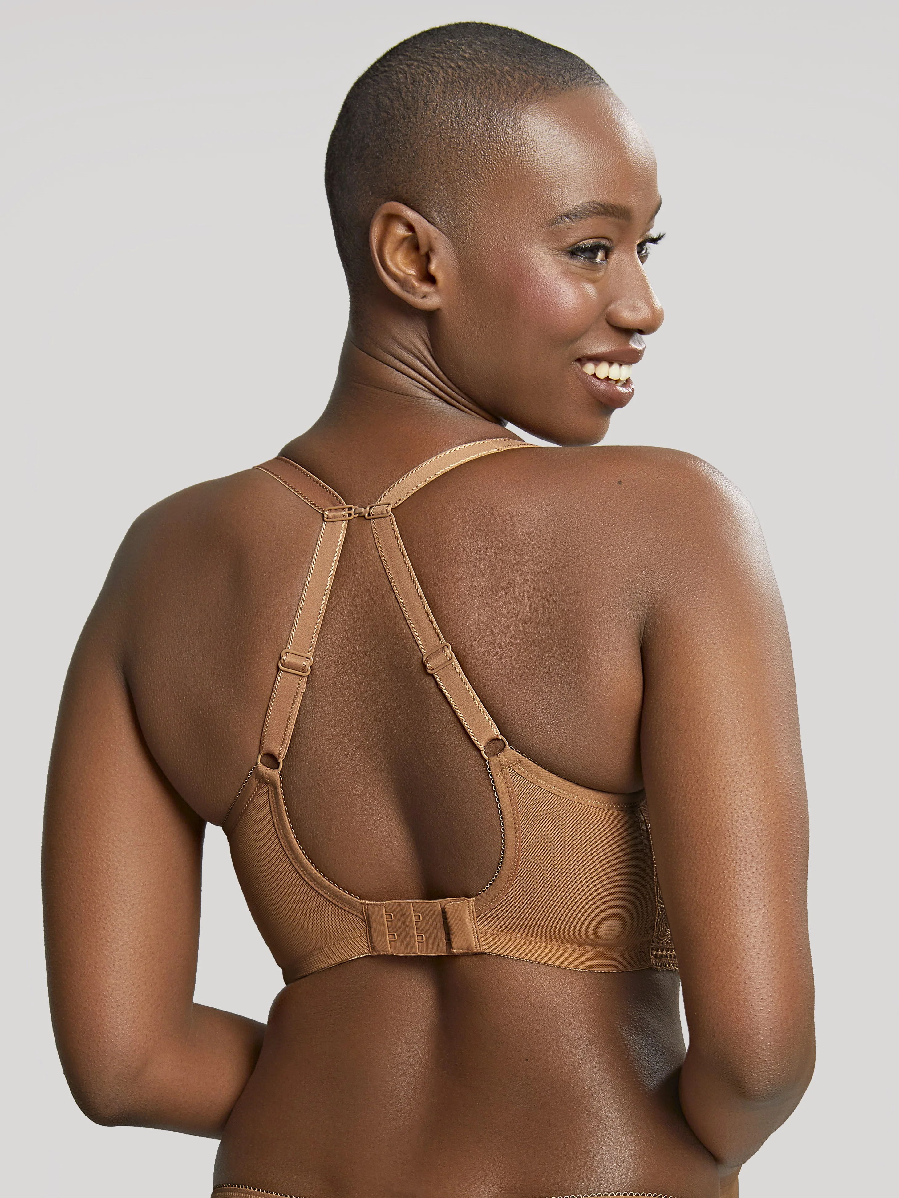 Cari molded spacer - Image 12